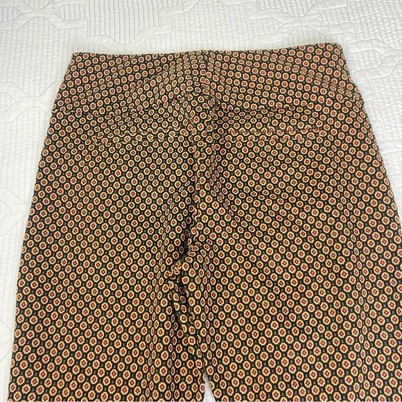 Cabi Dandy Kick Flare Crop High Rise Pants #4689 Size L Pull On Medallion Floral - Picture 8 of 14